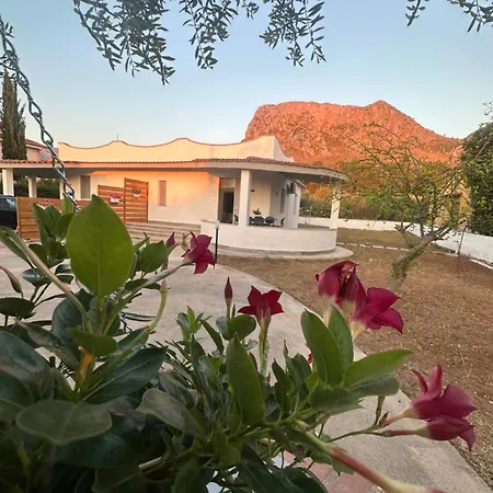 בית כפרי Casa Consiglio Ardicula *